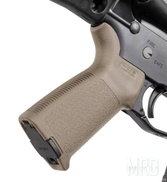 Рукоять Magpul MOE для AR-15 FDE